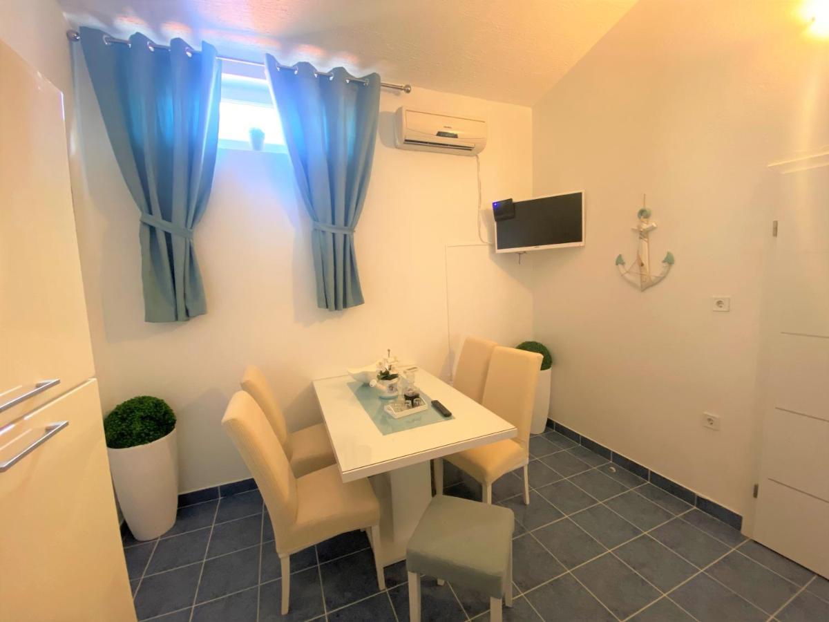 Apartment Sea Макарска Экстерьер фото